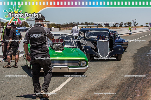 Race for Pride Drag Racing @ Swan Hill Sun 27 Nov 2016 (4233)  2223  MICK SUTTON WILD BUNCH  5595 JASON KEILY