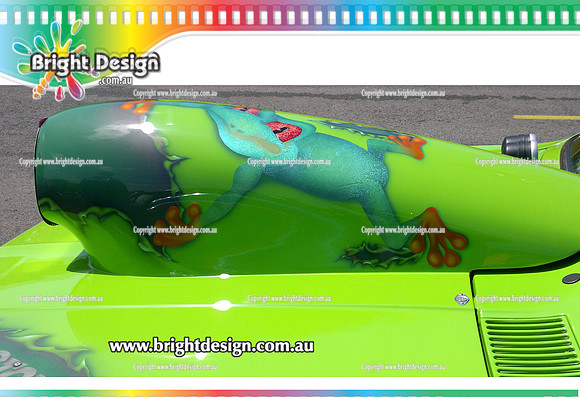 LA200 PROPIPES Frog Stomp Green HR Panel van Custom Airbrushing by Bright Design (2) www