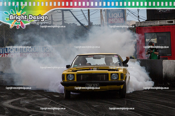 Summernats 28 Sunday 4 Jan 2015  BD  (8382)  TUFZED BURNOUT