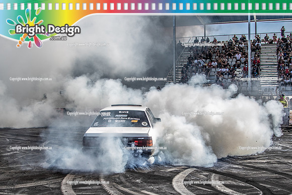 Summernats 34 Sunday 9 Jan 2022  BDMP2652  CEMBLO BURNOUT