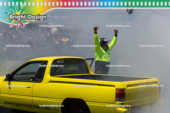 Summernats 28 Saturday 3 Jan 2015  BD (4648)  BAGMUP BURNOUT