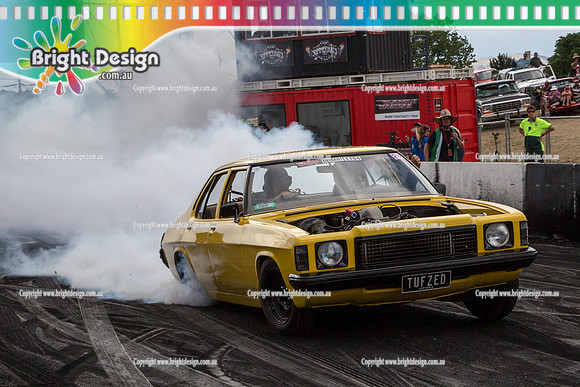 Summernats 28 Sunday 4 Jan 2015  BD  (8383)  TUFZED BURNOUT