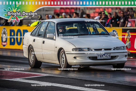 Fast Friday @ Calder Park Drag Racing Friday 10 November 2017   (89919)  189 YNM428