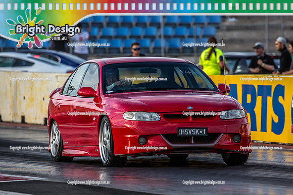 Fast Friday @ Calder Park Drag Racing Friday 10 November 2017   (89867)  143 HSVSK1