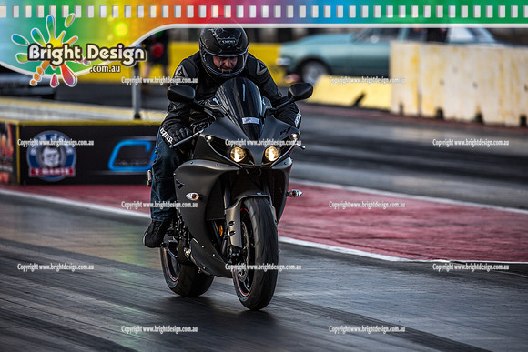 Fast Friday @ Calder Park Drag Racing Friday 10 November 2017   (89939)  KNGR1 BIKE