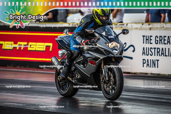 Fast Friday @ Calder Park Drag Racing Friday 10 November 2017   (89938)  B0048  BIKE