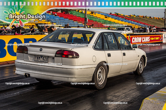 Fast Friday @ Calder Park Drag Racing Friday 10 November 2017   (89759)  189  YNM428