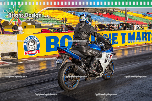 Fast Friday @ Calder Park Drag Racing Friday 10 November 2017   (89741)  1D2XX BIKE