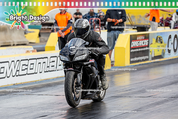 ROWE Memorial Super Stock Classic @ Calder Park Raceway  27 Dec 2015 (40132)  BIKES TBC