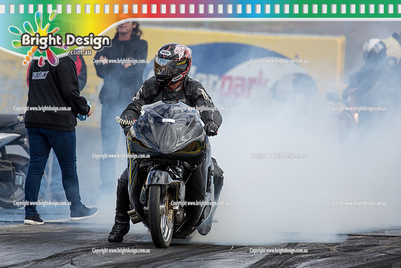 ROWE Memorial Super Stock Classic @ Calder Park Raceway  27 Dec 2015 (40138)  2805 BIKE