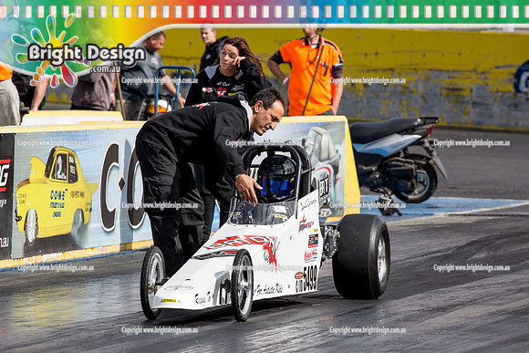 ROWE Memorial Super Stock Classic @ Calder Park Raceway  27 Dec 2015 (40186)  BATDAN  CJD 5499