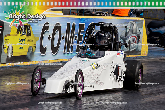 ROWE Memorial Super Stock Classic @ Calder Park Raceway  27 Dec 2015 (40196)  TIM BAKER JD 5709