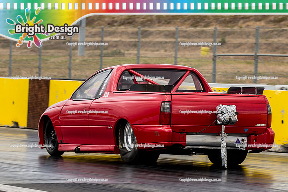 ROWE Memorial Super Stock Classic @ Calder Park Raceway  27 Dec 2015 (40268)  SSA 5426 DOM RED UTE