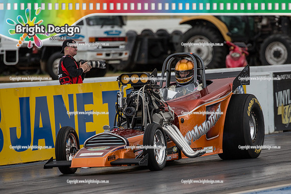 ROWE Memorial Super Stock Classic @ Calder Park Raceway  27 Dec 2015 (40617)   6262 KOMMOTION  377