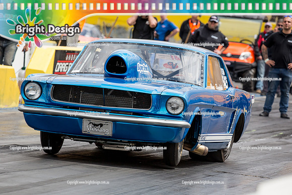 ROWE Memorial Super Stock Classic @ Calder Park Raceway  27 Dec 2015 (40690)   5425 VINCE RASCHILLA