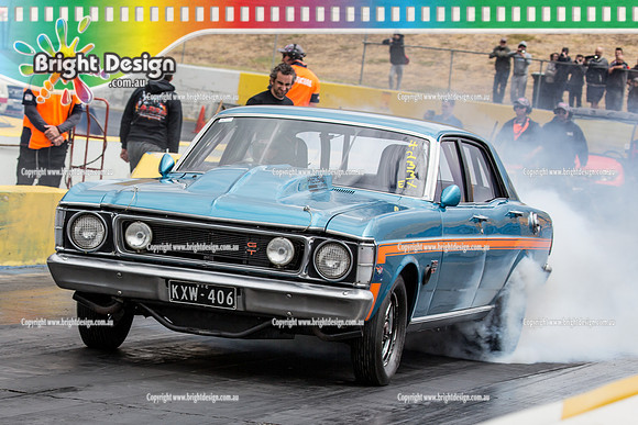 ROWE Memorial Super Stock Classic @ Calder Park Raceway  27 Dec 2015 (40702)  4233 KXW406 Steve Bezzina