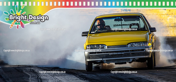 Fast Friday @ Calder Park Drag Racing Friday 15 December 2017   (93888)  219 YELLOW VL