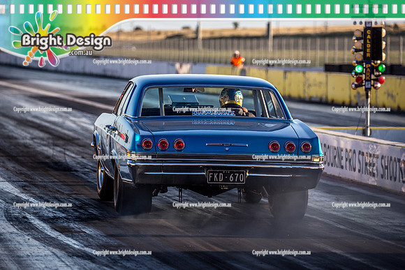 Fast Friday @ Calder Park Drag Racing Friday 15 December 2017   (94023)  FKD670