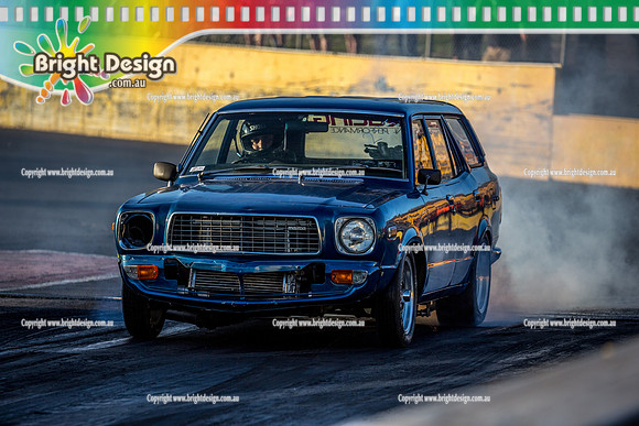 Fast Friday @ Calder Park Drag Racing Friday 15 December 2017   (94013)   295 BLUE BARP