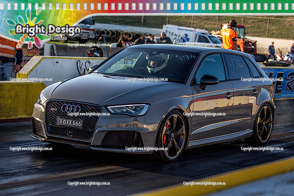 Fast Friday @ Calder Park Drag Racing Friday 15 December 2017   (94009)  VXX666