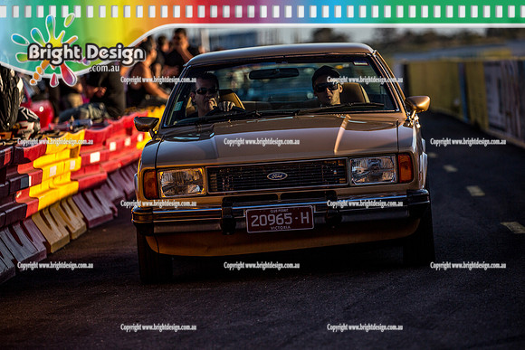 Fast Friday @ Calder Park Drag Racing Friday 15 December 2017   (93979)  20965H  WAYNNO
