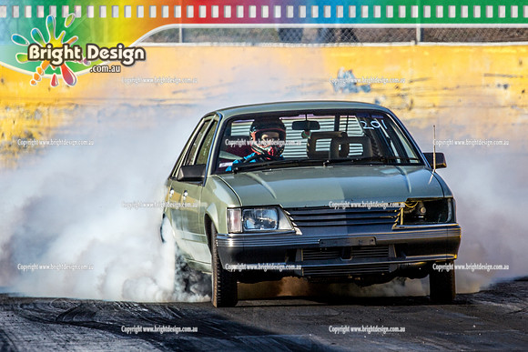 Fast Friday @ Calder Park Drag Racing Friday 15 December 2017   (93847)  201 VK