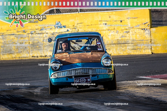 Fast Friday @ Calder Park Drag Racing Friday 15 December 2017   (93834)  02310M