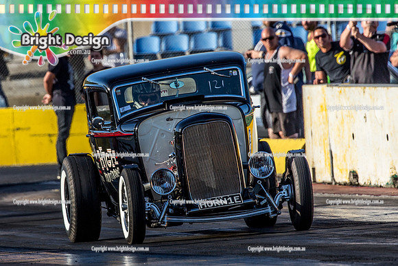 Fast Friday @ Calder Park Drag Racing Friday 15 December 2017   (93830)  HORN1E
