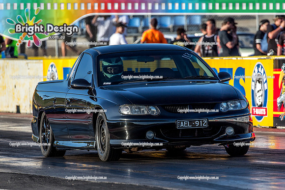 Fast Friday @ Calder Park Drag Racing Friday 15 December 2017   (93821)  AEL912