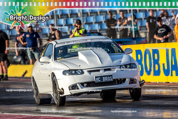 Fast Friday @ Calder Park Drag Racing Friday 15 December 2017   (93798)   2042 MCBROS