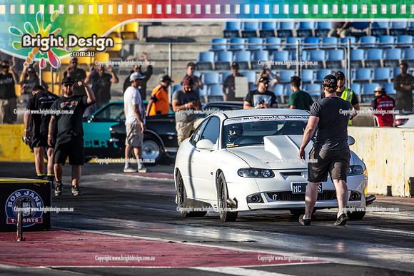 Fast Friday @ Calder Park Drag Racing Friday 15 December 2017   (93795)   2042 MCBROS