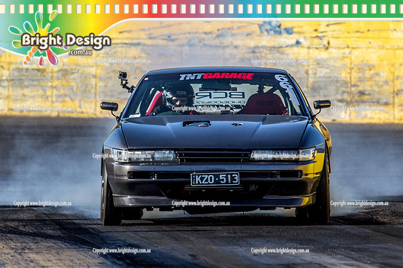 Fast Friday @ Calder Park Drag Racing Friday 15 December 2017   (93725)   6611 KZD513