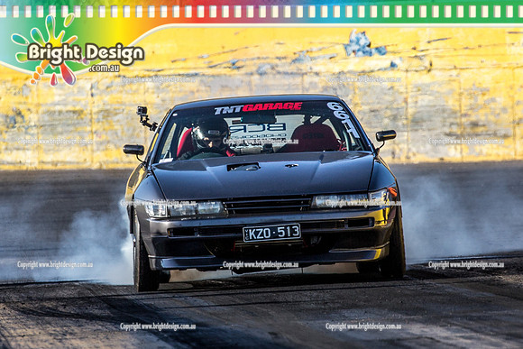 Fast Friday @ Calder Park Drag Racing Friday 15 December 2017   (93723)  6611 KZD513