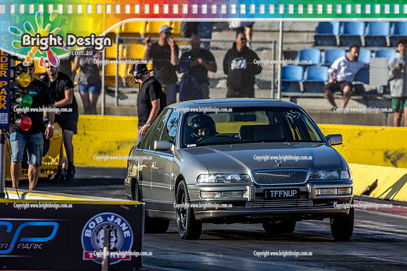 Fast Friday @ Calder Park Drag Racing Friday 15 December 2017   (93710)  TFFNUP