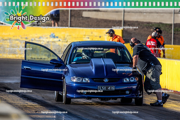 Fast Friday @ Calder Park Drag Racing Friday 15 December 2017   (93709)  LSV416