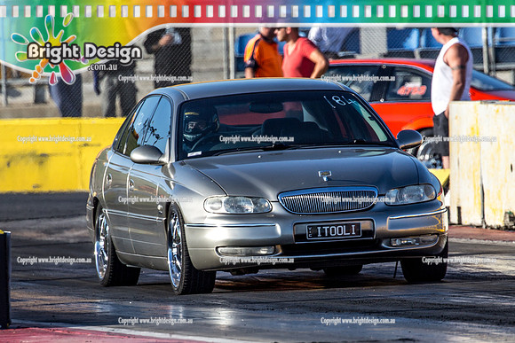 Fast Friday @ Calder Park Drag Racing Friday 15 December 2017   (93664)  ITOOLI