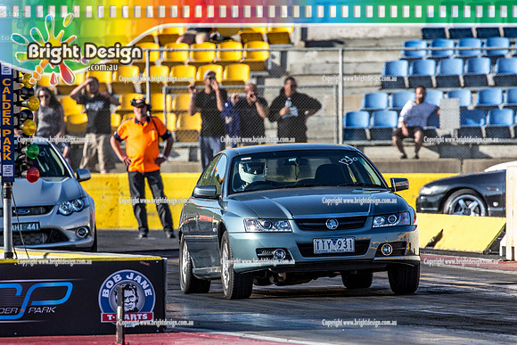 Fast Friday @ Calder Park Drag Racing Friday 15 December 2017   (93622)  TTY931