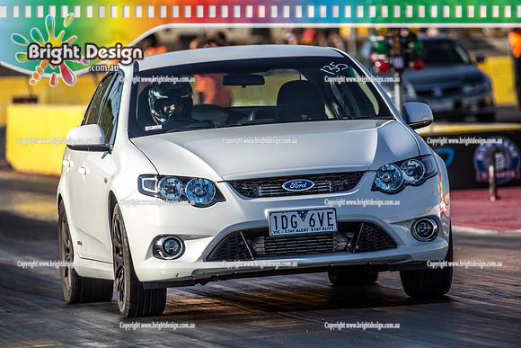 Fast Friday @ Calder Park Drag Racing Friday 15 December 2017   (93613)   1DG6VE