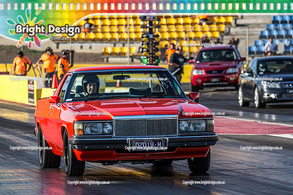 Fast Friday @ Calder Park Drag Racing Friday 15 December 2017   (93578)  02019M