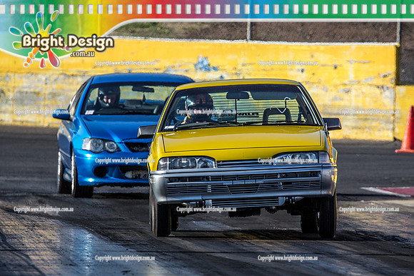 Fast Friday @ Calder Park Drag Racing Friday 15 December 2017   (93488)  219 YELLOW VL