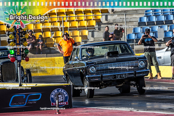 Fast Friday @ Calder Park Drag Racing Friday 15 December 2017   (93446)  1TUFXR