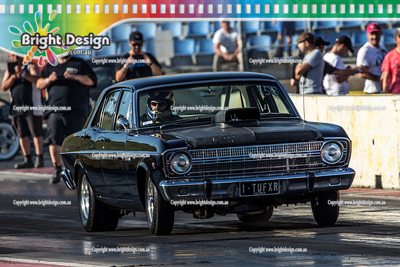 Fast Friday @ Calder Park Drag Racing Friday 15 December 2017   (93442)  1TUFXR