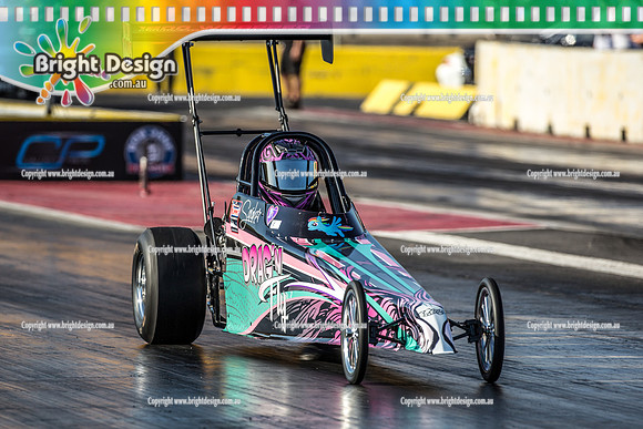Fast Friday @ Calder Park Drag Racing Friday 15 December 2017   (93423)  6445 SARAH DRAG N FLY