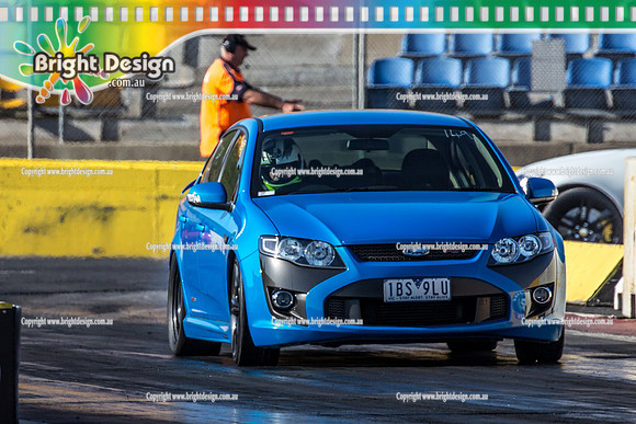 Fast Friday @ Calder Park Drag Racing Friday 15 December 2017   (93363)  1BS9LU