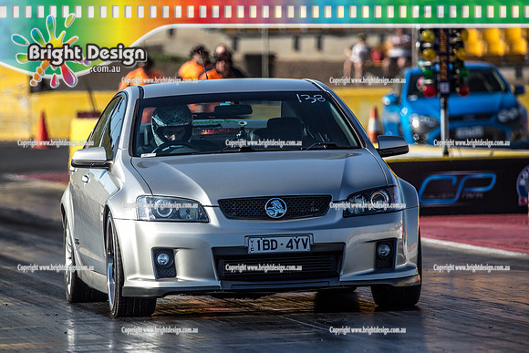 Fast Friday @ Calder Park Drag Racing Friday 15 December 2017   (93360)  1BD4YV