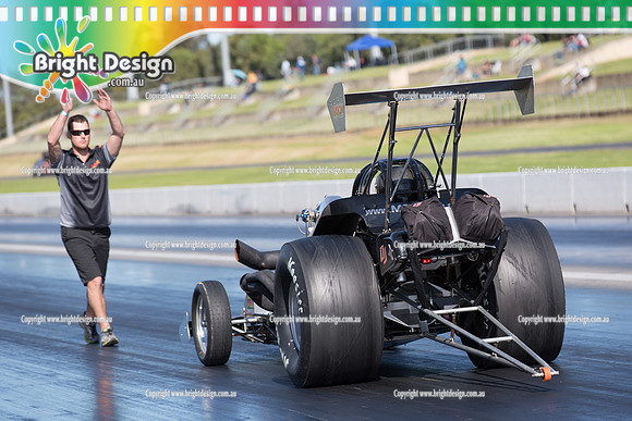 X-Champs @ Sydney Dragway SUN 4 May 2014  (6192)  AAMA 316 ANDREW MUSGRAVE  CROWD
