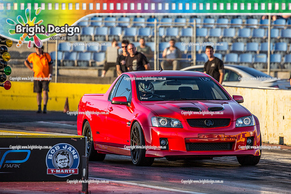 Fast Friday @ Calder Park Drag Racing Friday 19 January 2018  (100231)  RED UTE TBC 145
