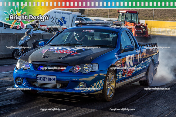 Fast Friday @ Calder Park Drag Racing Friday 19 January 2018  (100057)  SMOKEY THREE BEAT THE HEAT