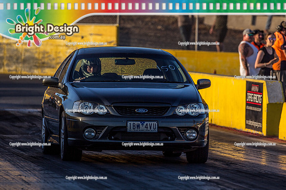 Fast Friday @ Calder Park Drag Racing Friday 19 January 2018  (100171)  1BW4VU