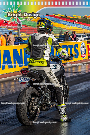 Fast Friday @ Calder Park Drag Racing Friday 9 February 2018  (100609)  BIKE 1Z5FD